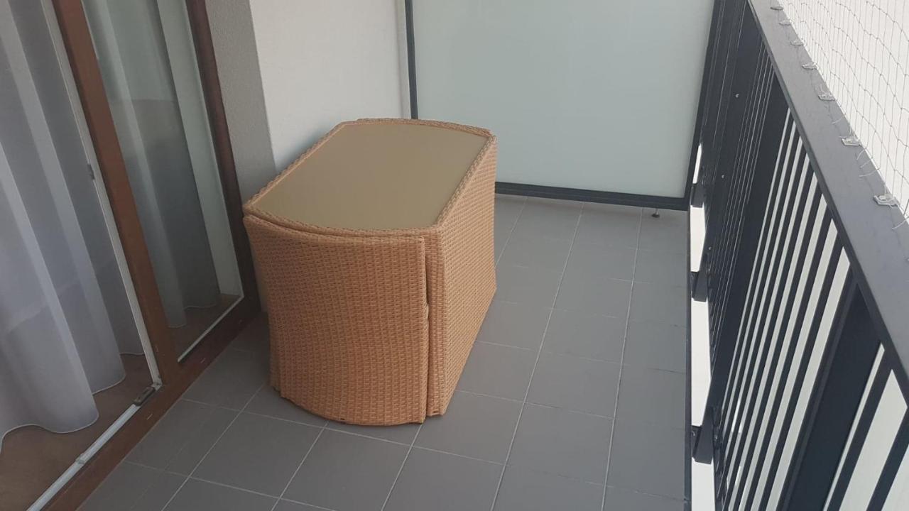 Apartament W Warszawie Dedykowany Parking Podziemny W Cenie, Wifi, Blisko Centrum New Apartment In Warsaw Finished To A High Specification Fitted Out To A High Standard On The 7Th Floor, Wifi, Underground Parking Price Included Dış mekan fotoğraf