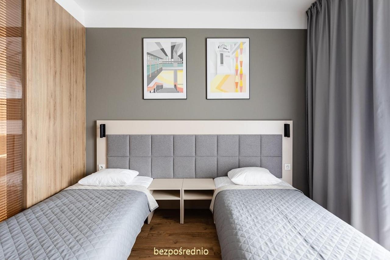 Apartament W Warszawie Dedykowany Parking Podziemny W Cenie, Wifi, Blisko Centrum New Apartment In Warsaw Finished To A High Specification Fitted Out To A High Standard On The 7Th Floor, Wifi, Underground Parking Price Included Dış mekan fotoğraf